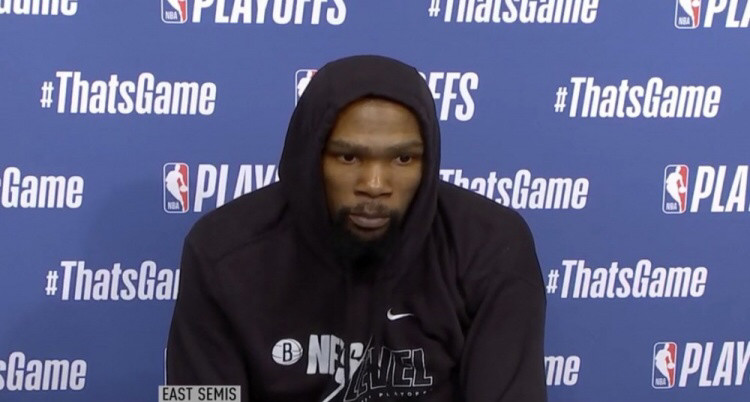  字母哥赛季报销接受脚踝手术  