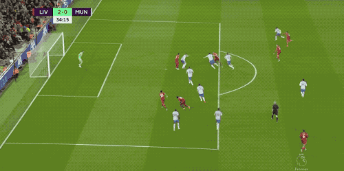  圣埃蒂安防守端形同虚设，半场连丢四球崩盘